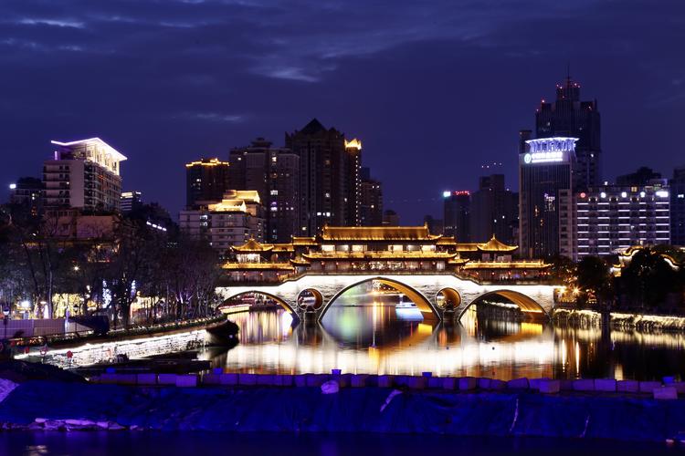 成都夜景比较好的地方是哪里-成都夜景比较好的地方是哪里啊